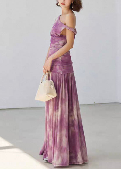 Well Tailored Garment with a Graceful Silhouette