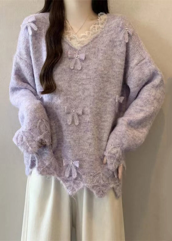 Classic Vintage Sweater with a Flattering Fit