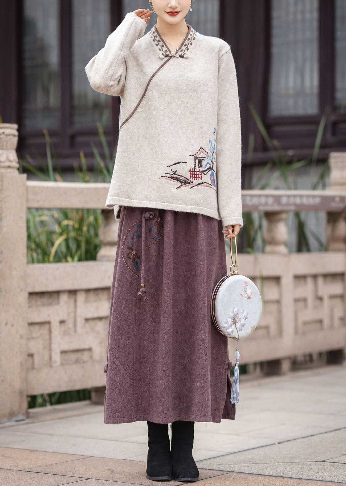 Gracefully Styled Top for Any Occasion