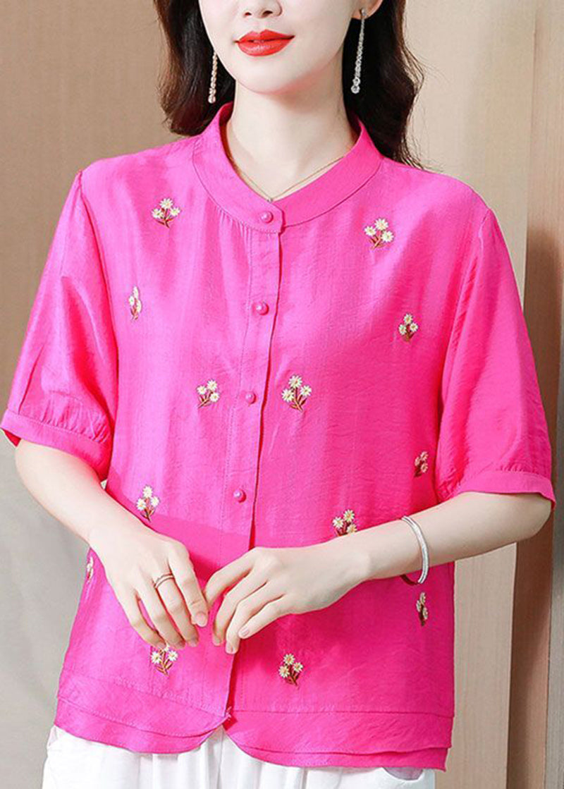 Effortlessly Elegant Top with a Timeless Design