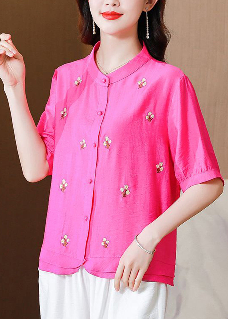 Effortlessly Elegant Top with a Timeless Design