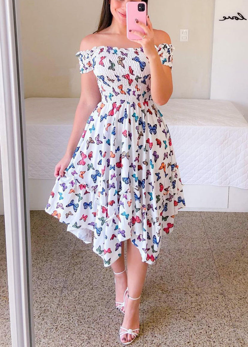 Beautifully Finished Dress in a Timeless Design