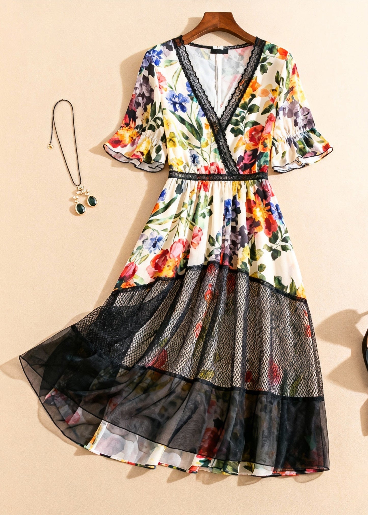 Polished Dress with an Effortless Classic Look
