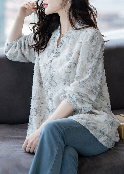 Effortlessly Elegant Shirt with a Timeless Design
