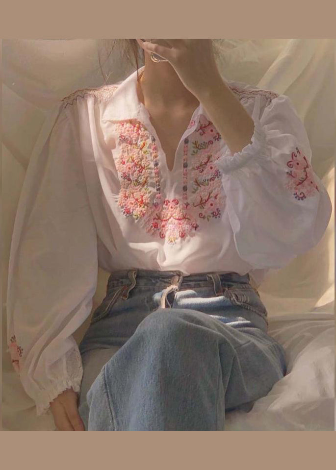 Effortlessly Elegant Shirt with a Timeless Design