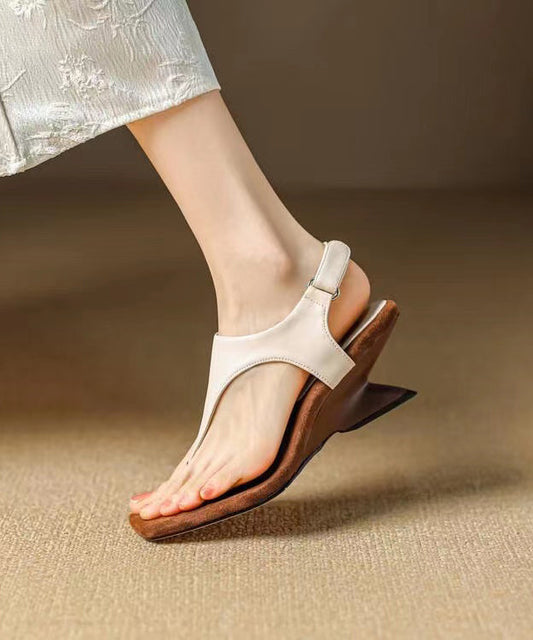 Graceful Orthopedic Sandals for Modern Look