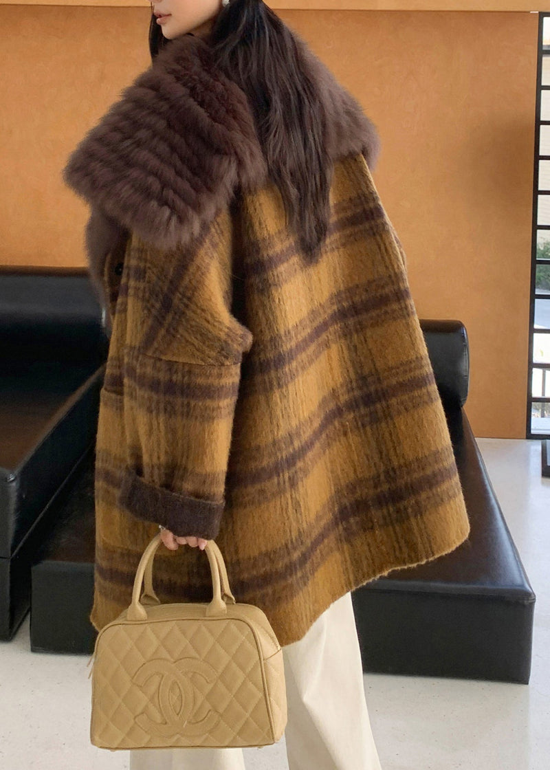 Classic Vintage Coat with a Flattering Fit