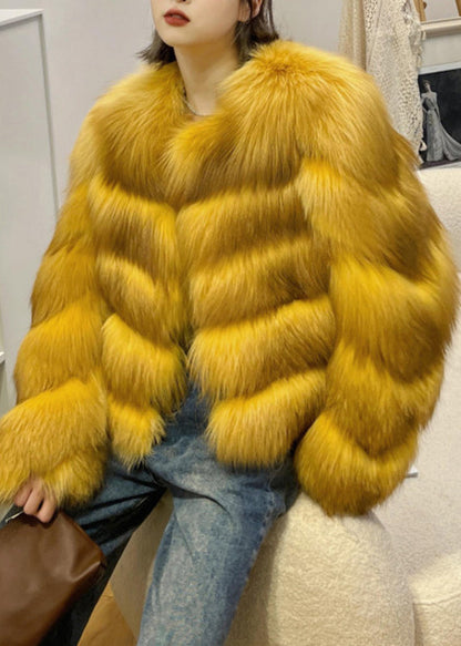 Gracefully Styled Coat for Any Occasion