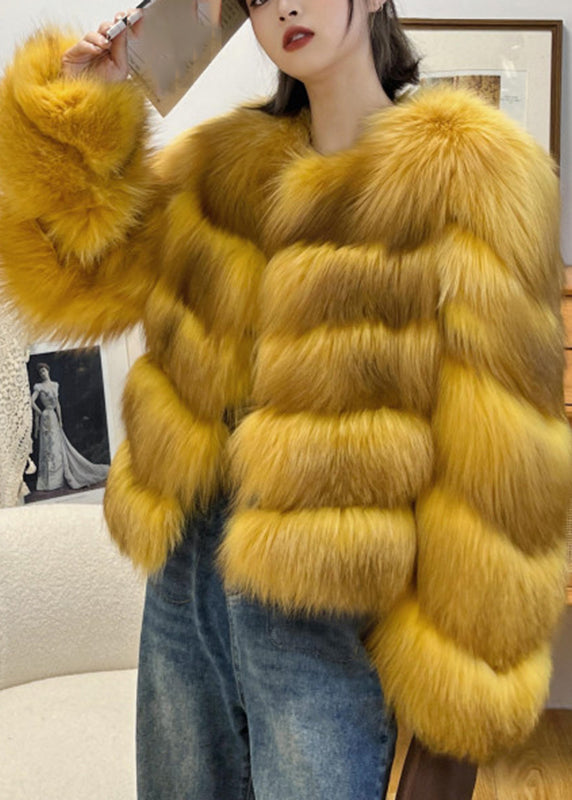 Gracefully Styled Coat for Any Occasion