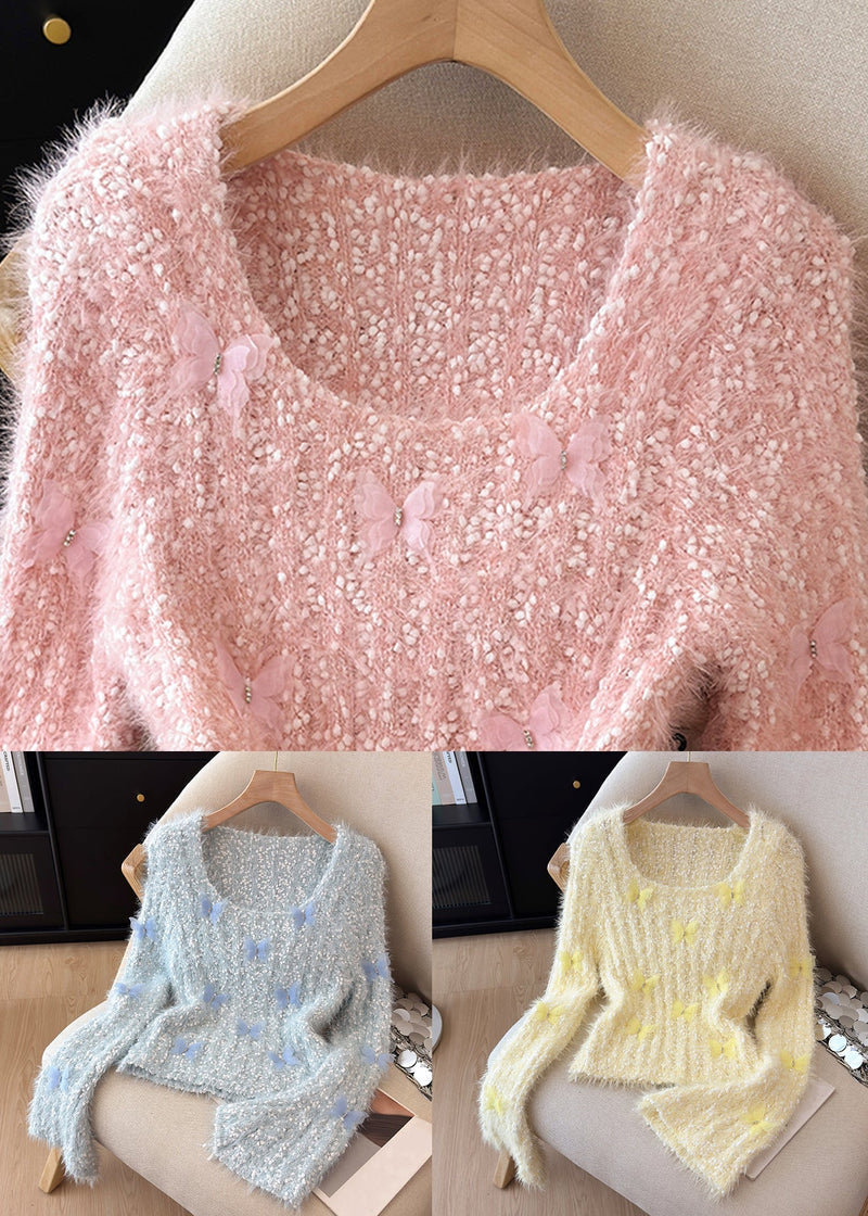 Classic Vintage Sweater with a Flattering Fit