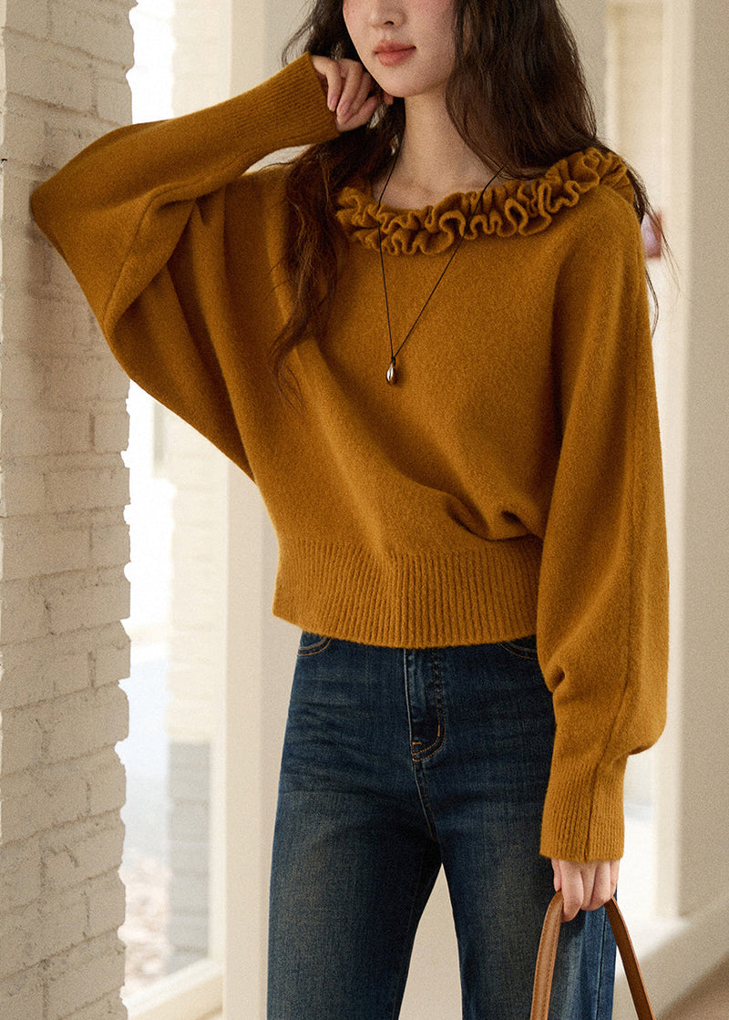 Effortlessly Elegant Sweater with a Timeless Design