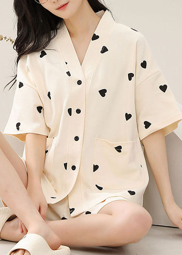 Sophisticated Garment with a Clean Classic Look