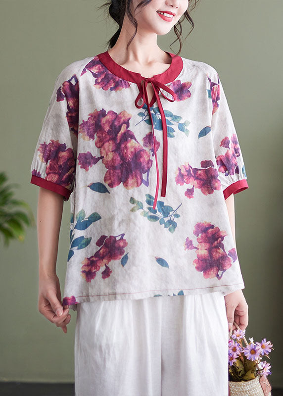 Effortlessly Elegant Top with a Timeless Design
