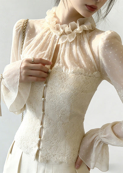 Effortlessly Elegant Blouse with a Timeless Design