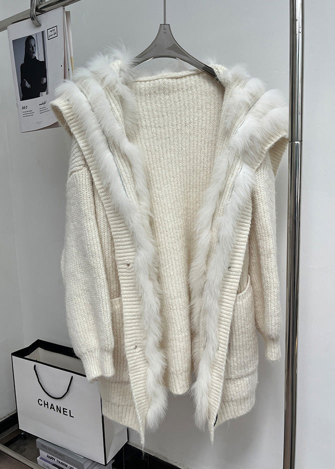 Elegantly Styled Coat for Everyday Wear