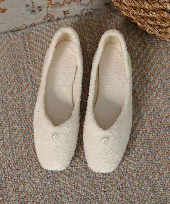 Chic Orthopedic Shoes with Unique Design