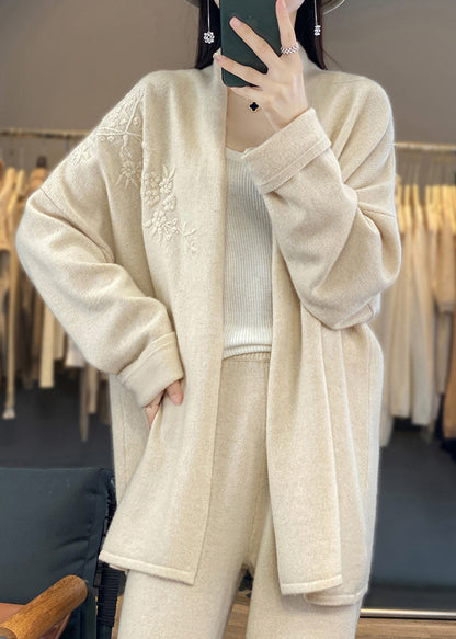 Classic Vintage Cardigan with a Flattering Fit