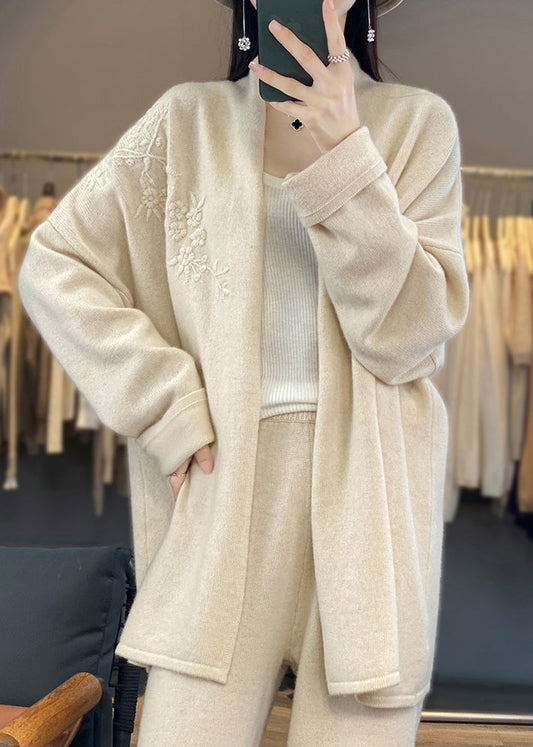 Classic Vintage Cardigan with a Flattering Fit