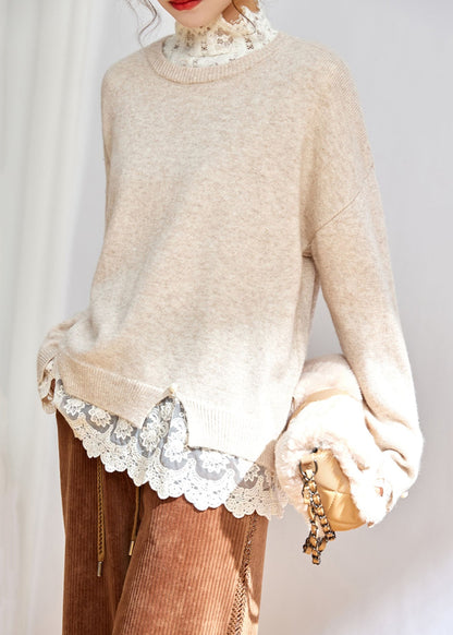 Effortlessly Elegant Top with a Timeless Design