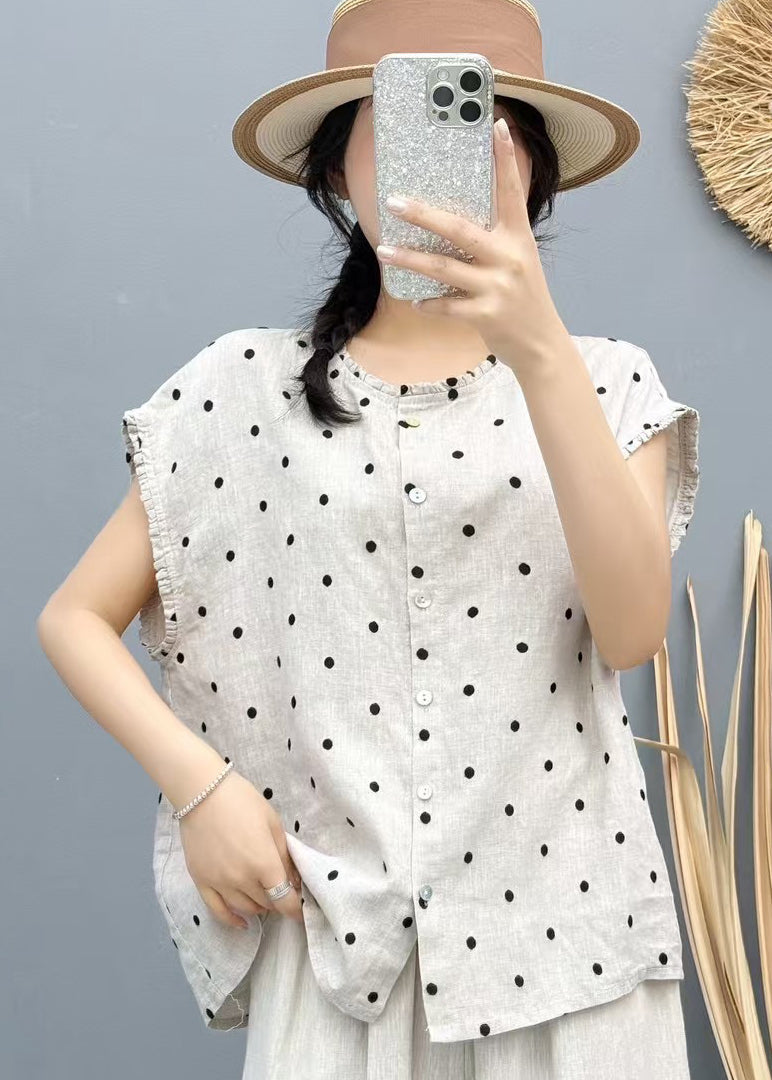 Well Tailored Garment with a Graceful Silhouette