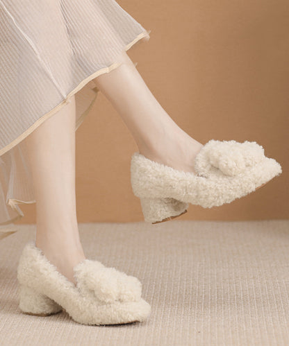 Graceful Orthopedic Heels for Modern Look
