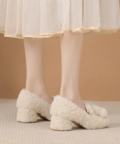 Graceful Orthopedic Heels for Modern Look