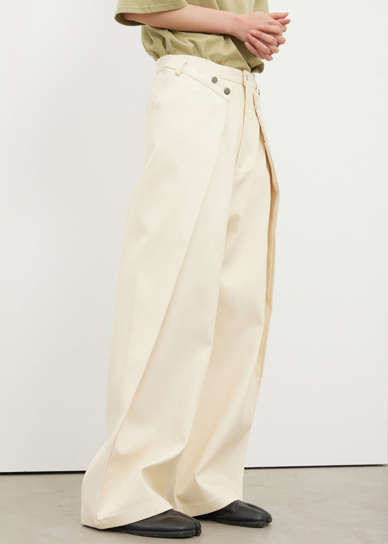 Classic Vintage & Enduringly Stylish Pants