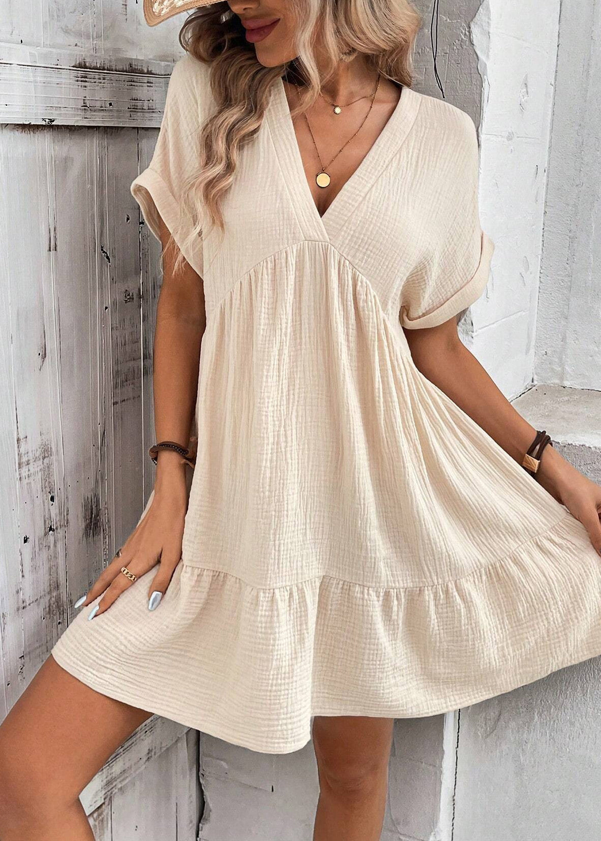 Polished Dress with an Effortless Classic Look