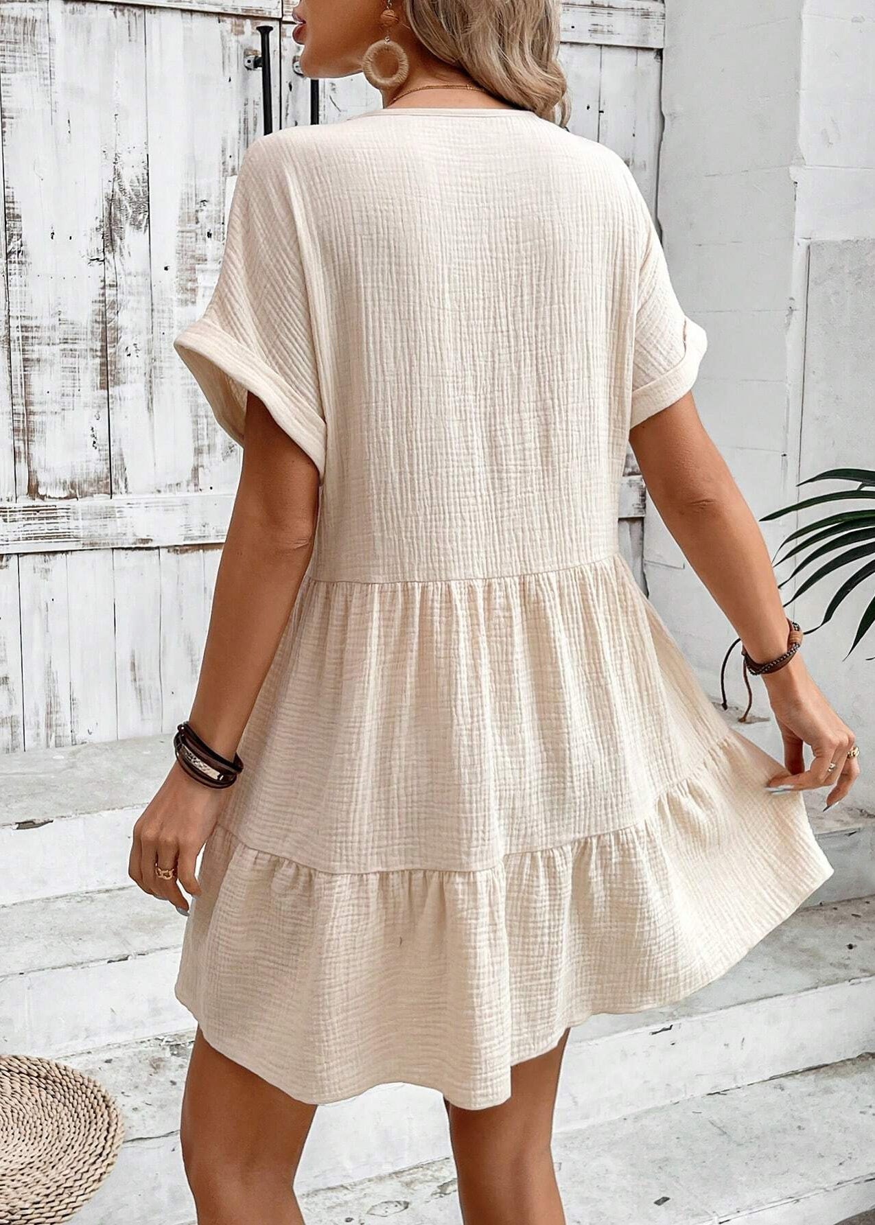Polished Dress with an Effortless Classic Look