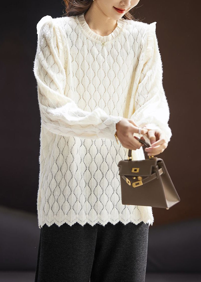 Well Tailored Blouse with a Graceful Silhouette