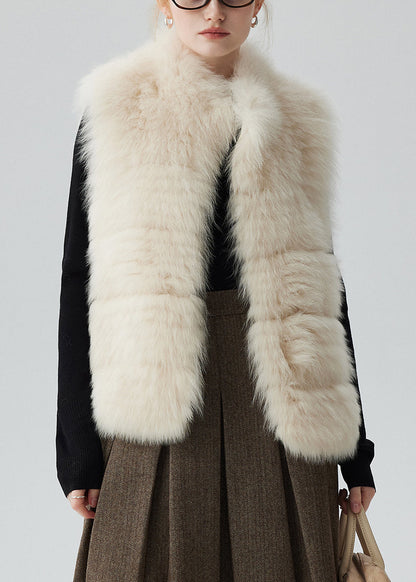 A Vintage Style Coat with Delicate Timeless Details