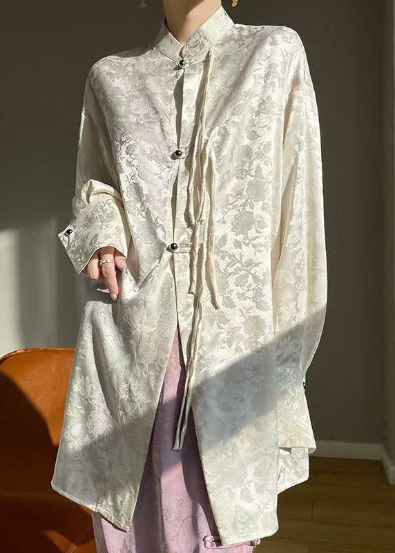 Well Tailored Shirt with a Graceful Silhouette