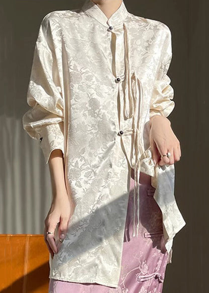 Well Tailored Shirt with a Graceful Silhouette