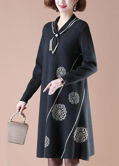 Well Tailored Sweater with a Graceful Silhouette