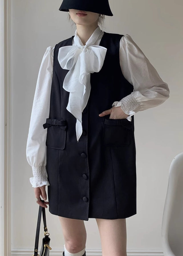 Sophisticated Garment with a Clean Classic Look