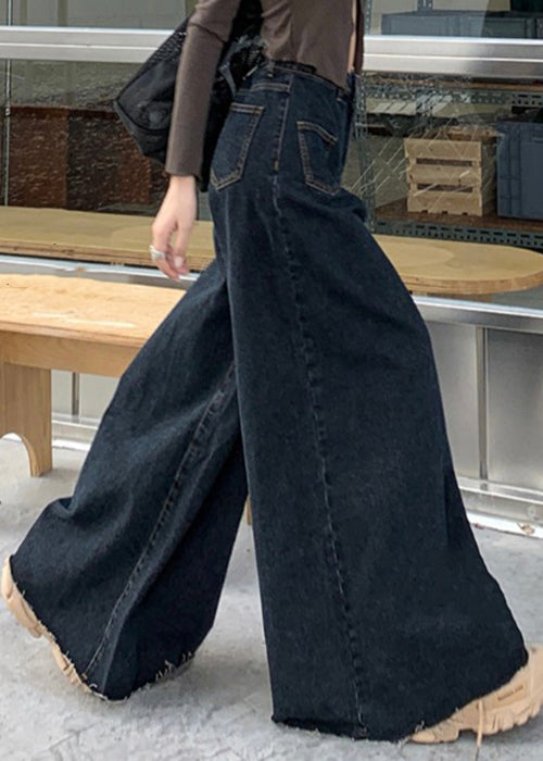 Sophisticated Pants with a Clean Classic Look