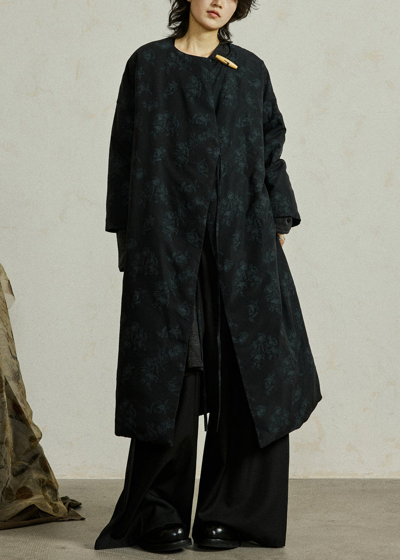 Classic Vintage & Enduringly Stylish Coat