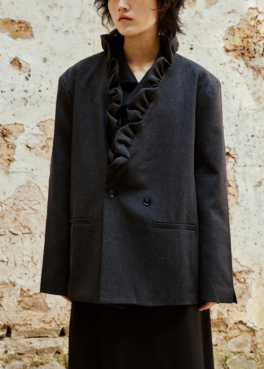 Elegantly Styled Coat for Everyday Wear