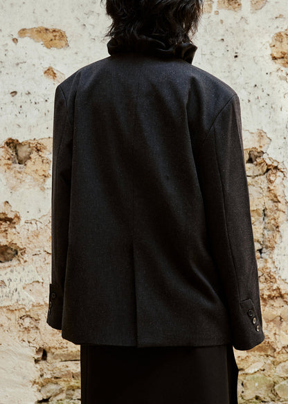 Elegantly Styled Coat for Everyday Wear
