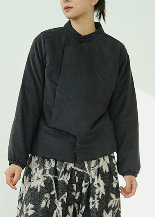 Elegantly Styled Coat for Everyday Wear