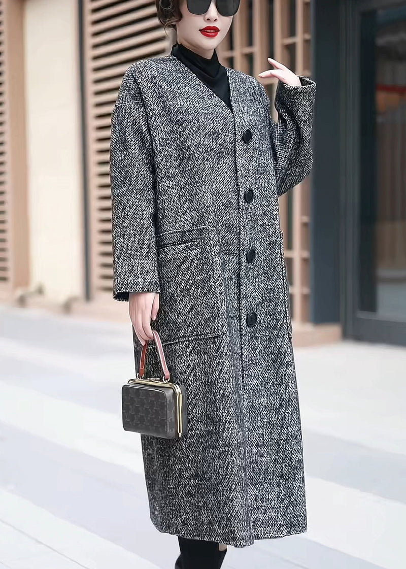 Elegantly Styled Coat for Everyday Wear