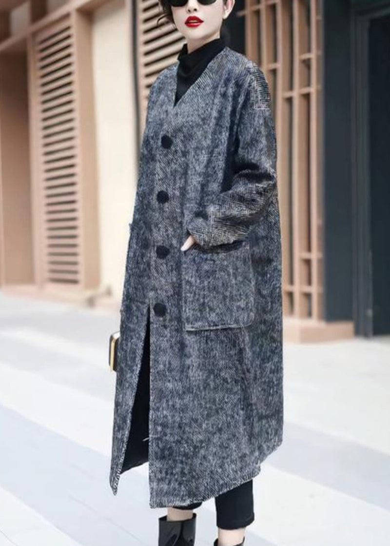 Elegantly Styled Coat for Everyday Wear