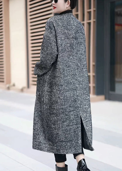 Elegantly Styled Coat for Everyday Wear