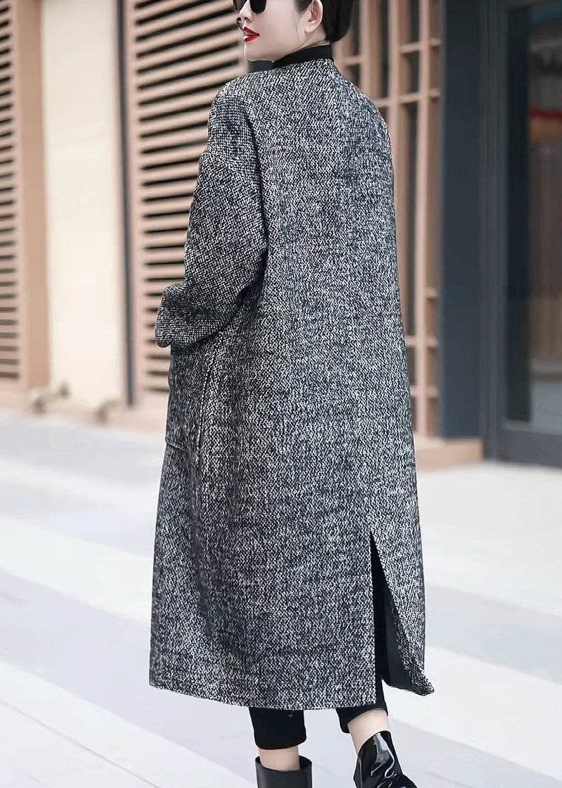 Elegantly Styled Coat for Everyday Wear