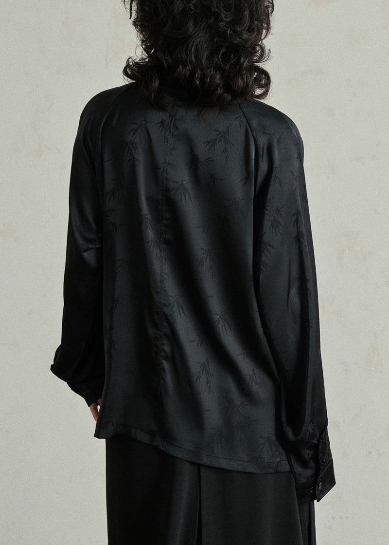 Sophisticated Top with a Clean Classic Look