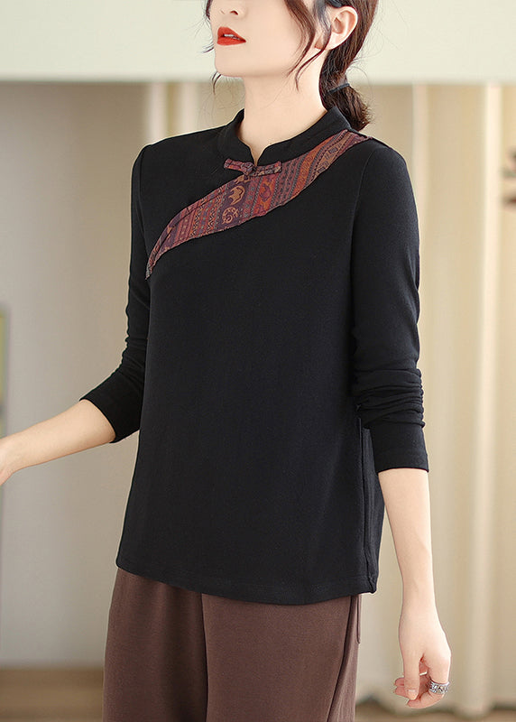 Effortlessly Elegant Blouse with a Timeless Design