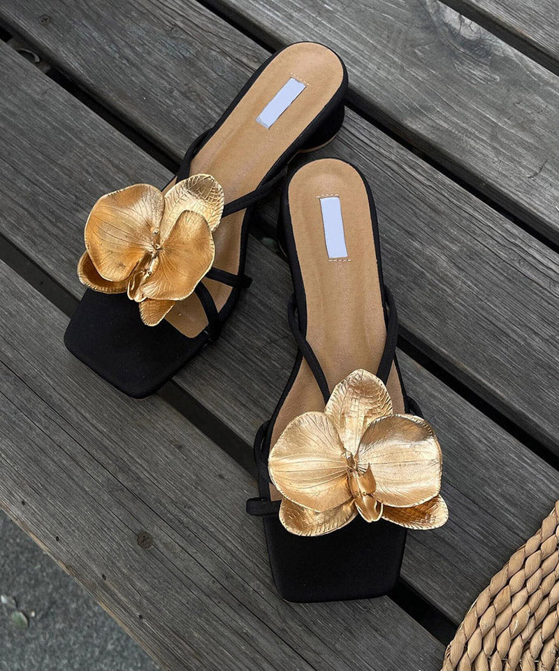 Chic Orthopedic Sandals with Unique Design