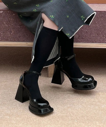 Chic Orthopedic Heels with Unique Design