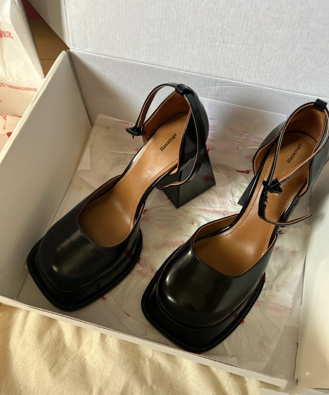 Chic Orthopedic Heels with Unique Design