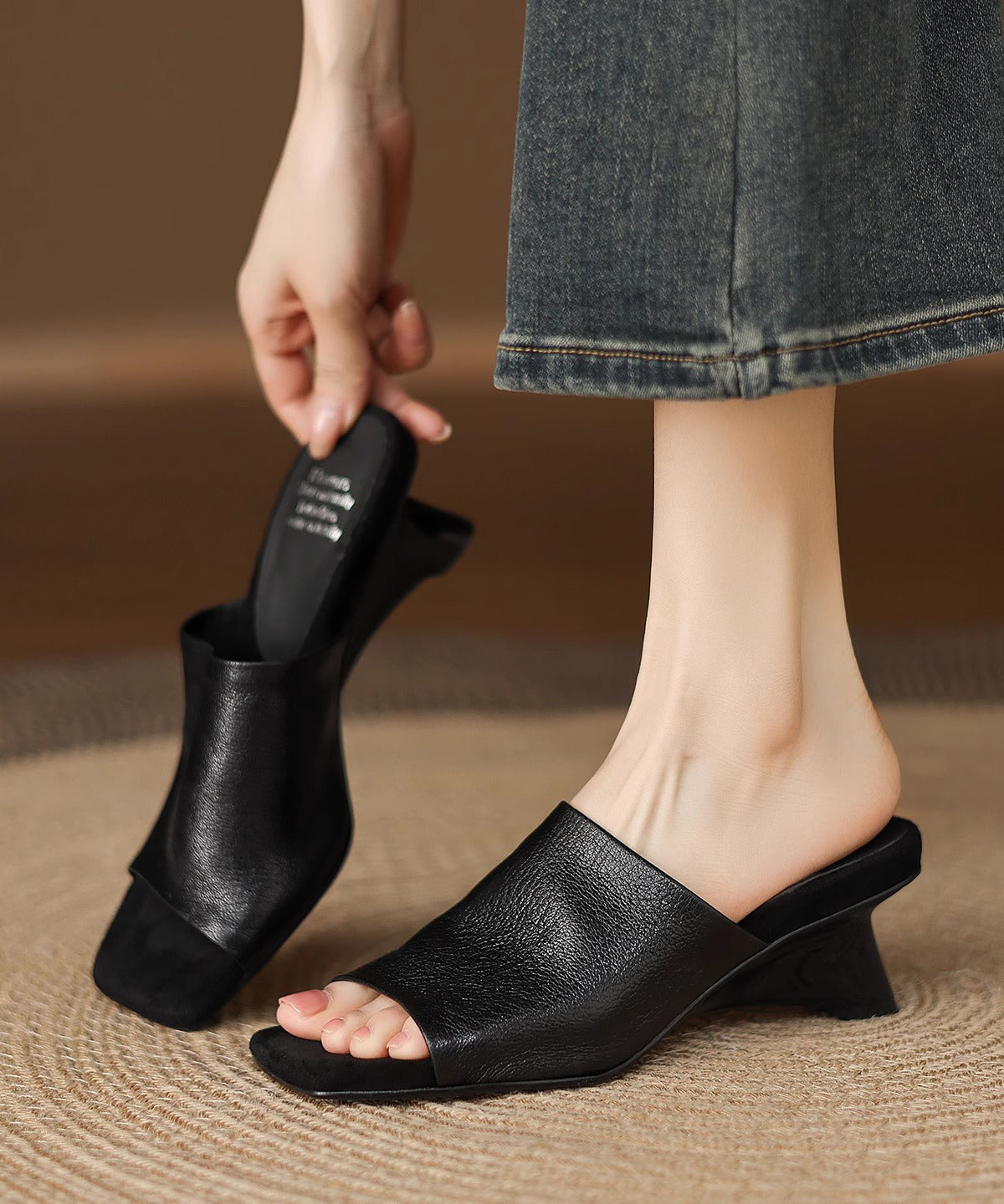 Chic Orthopedic Sandals with Unique Design